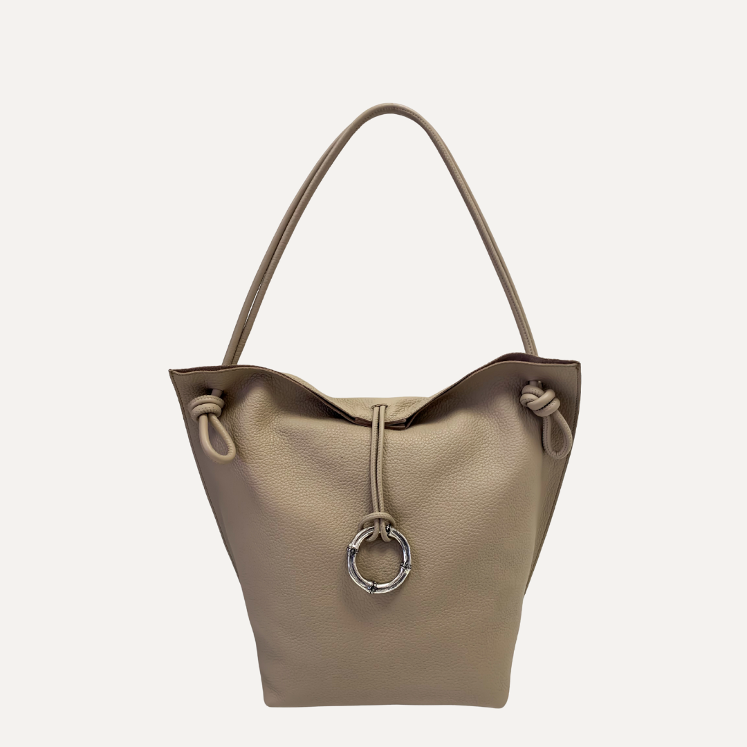 THE ELENA BAG - Bolso en piel vacuno color TAUPE
