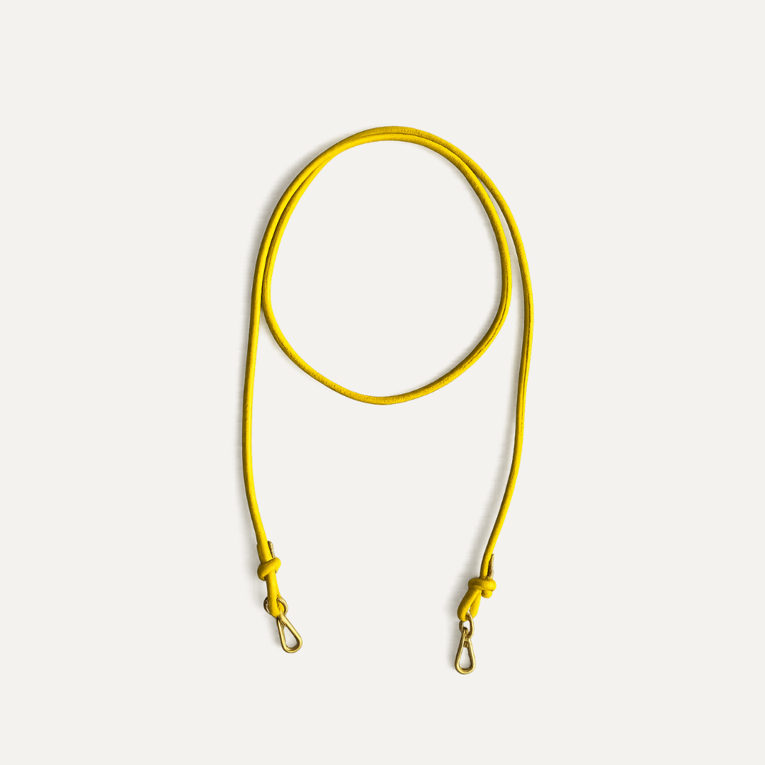 BANDOLERA FINA REGULABLE en piel vacuno color AMARILLO