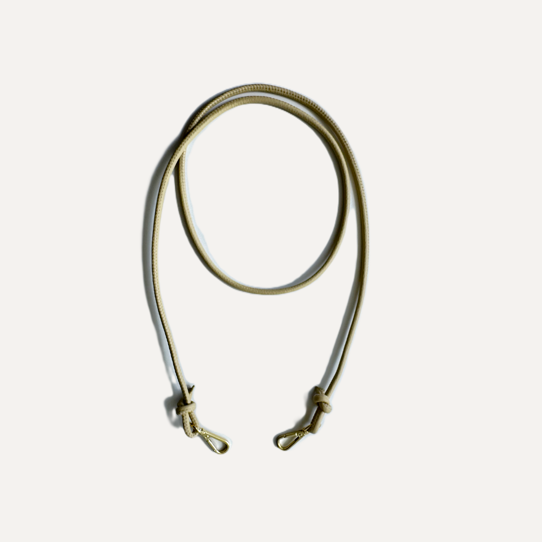 BANDOLERA FINA REGULABLE en piel vacuno color ARENA