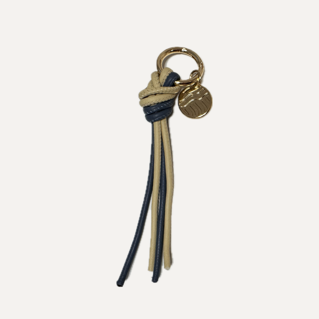 CHARM BORLA en piel vacuno color AZUL y AVENA