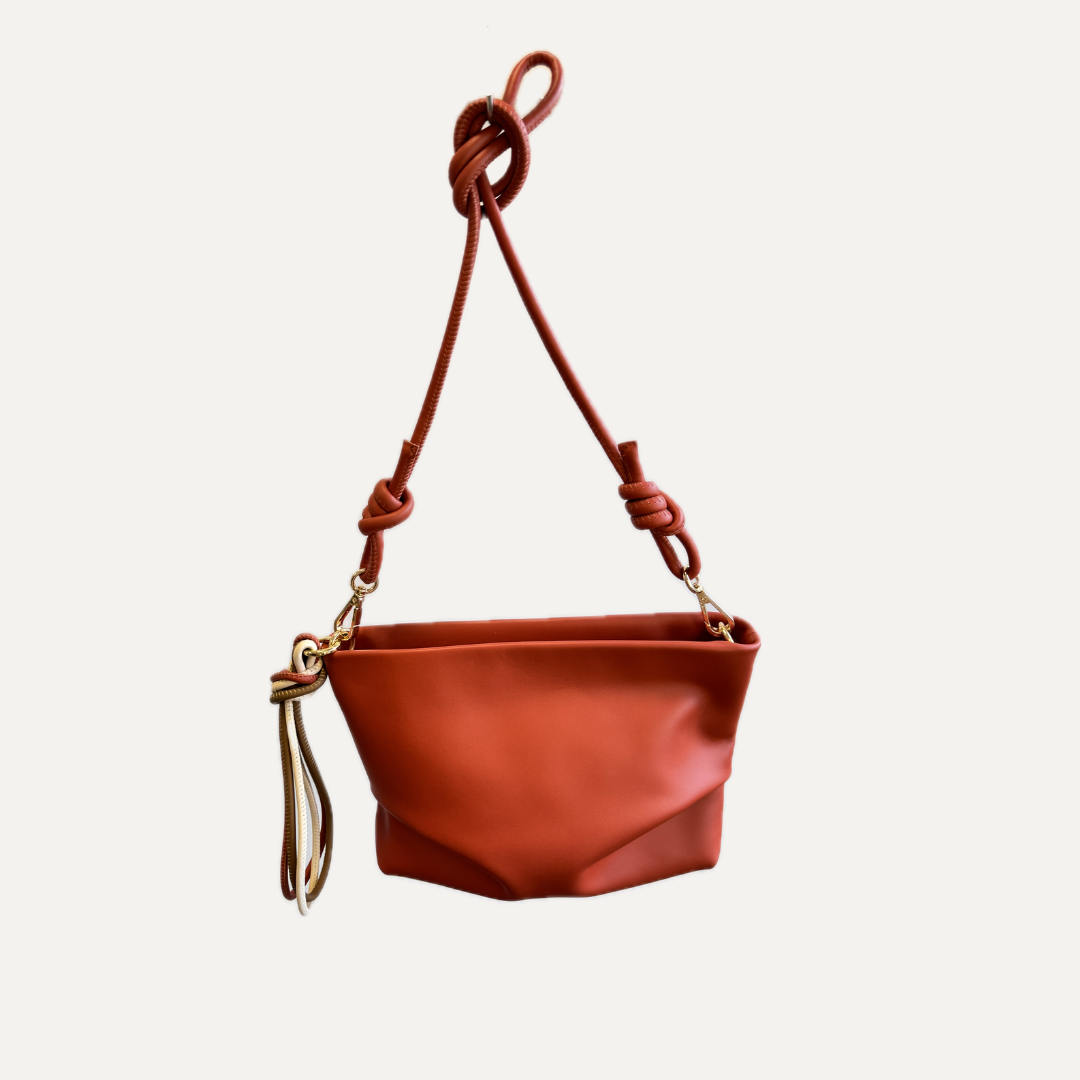 THE PAULA BAG - Bolso en piel vacuno color CORAL