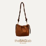 THE MINI CARMEN BAG - Bolso en piel vacuno color CAMEL