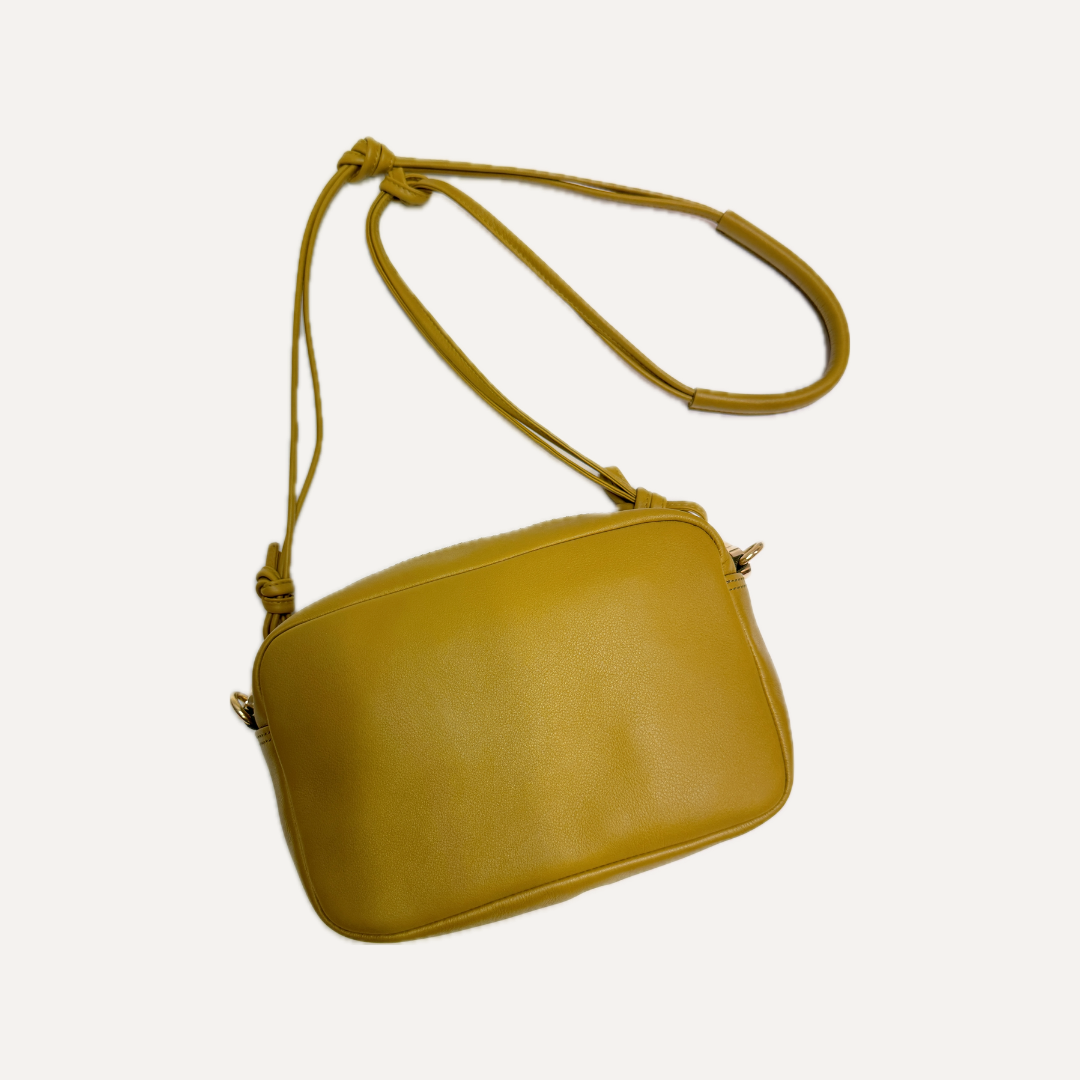 THE MINI SABELA BAG - Bolso en piel vacuno color OLIVA