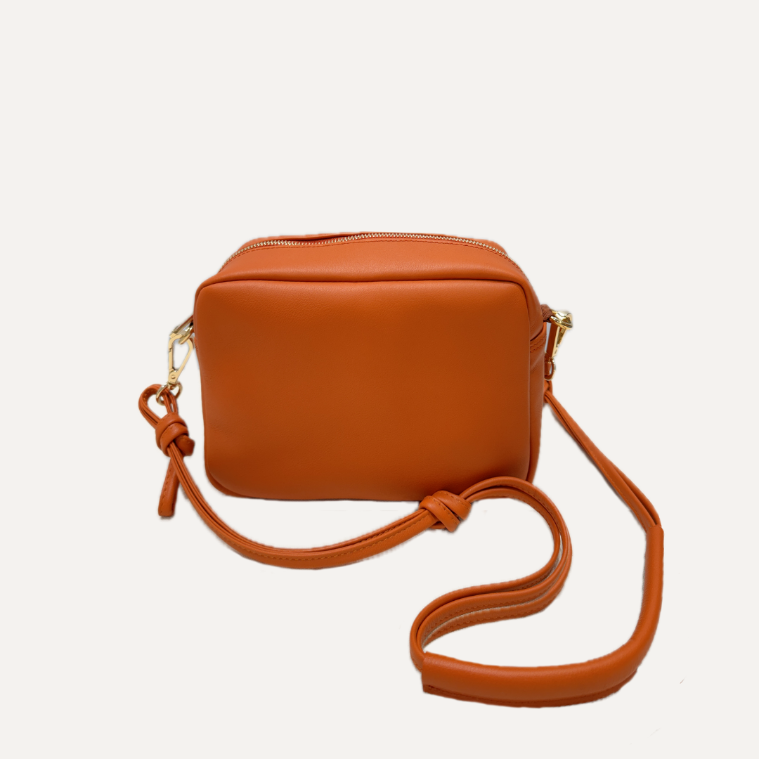 THE MINI SABELA BAG - Bolso en piel vacuno color NARANJA