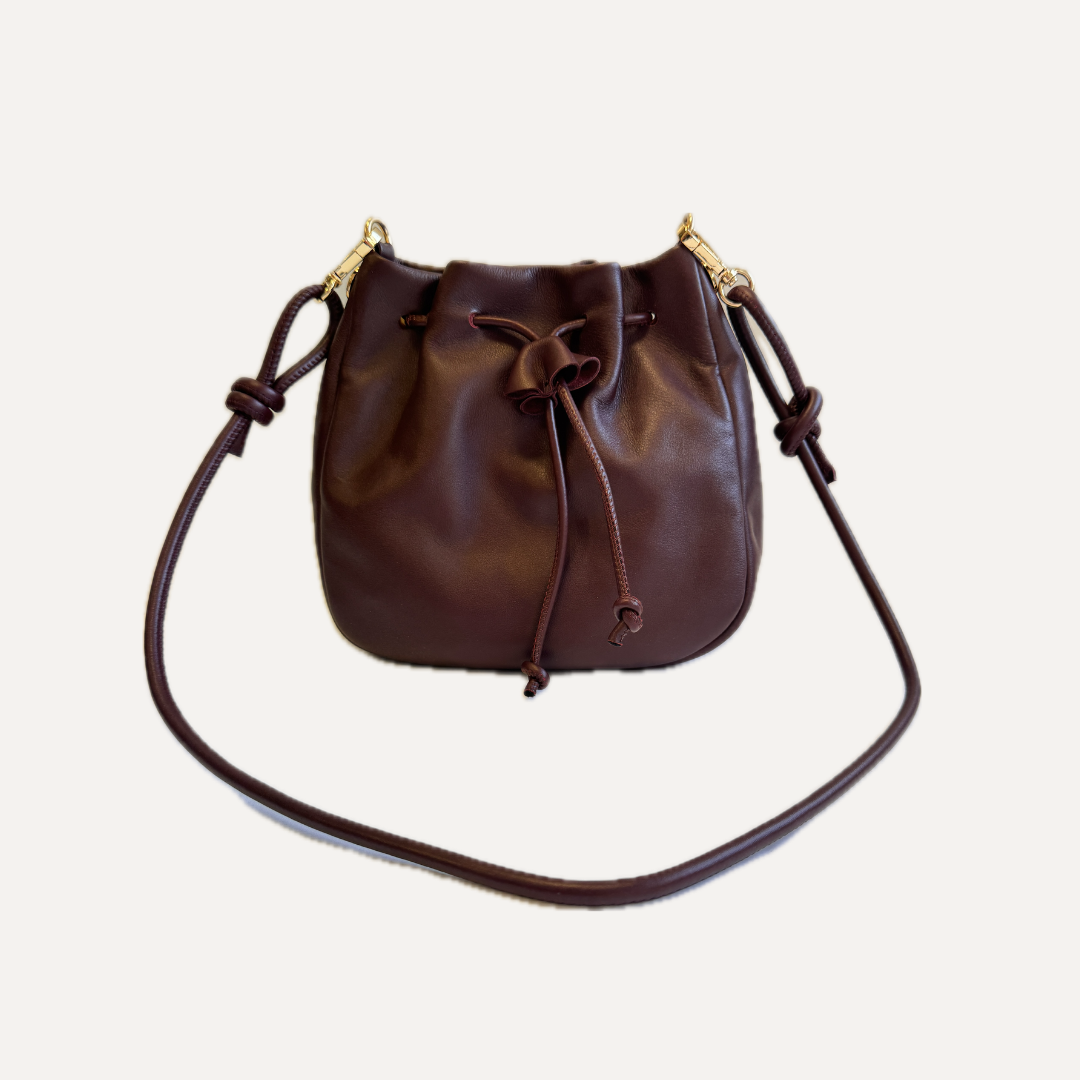 THE MINI CLARA BAG - Bolso en piel vacuno color BURDEOS