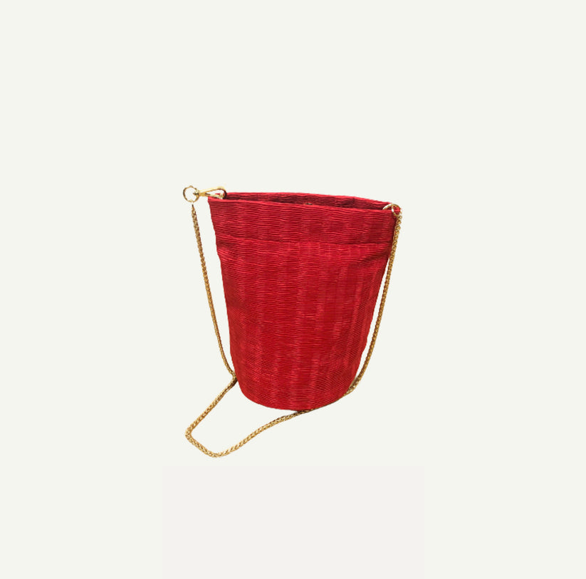 THE MINI CUBE BAG - Bolso RASO PLISÉ color ROJO