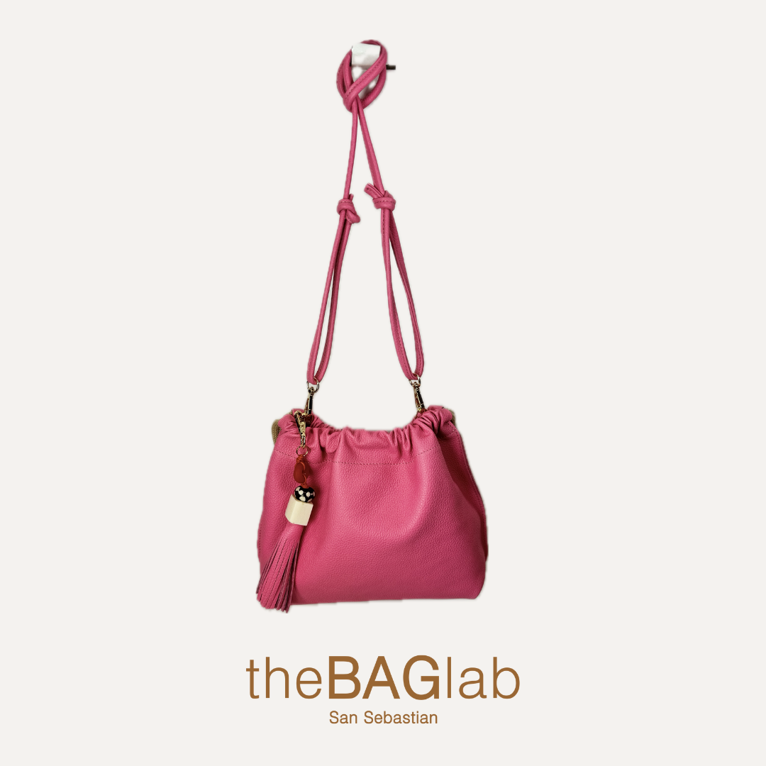 THE MINI CARMEN BAG - Mini bolso en piel vacuno color ROSA