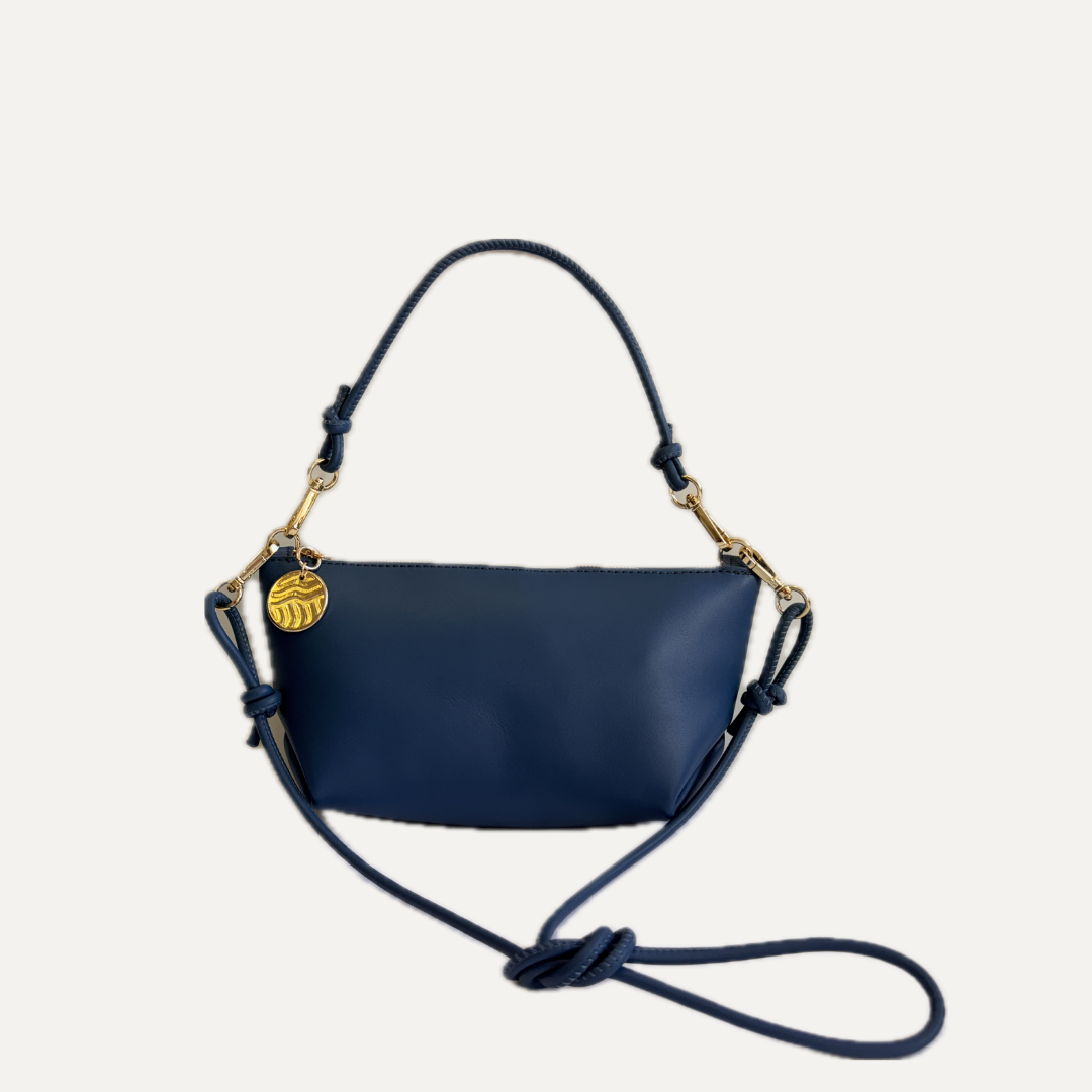 THE MINI MARINA BAG PLUS - Bolso en piel vacuno color AZUL con BANDOLERA
