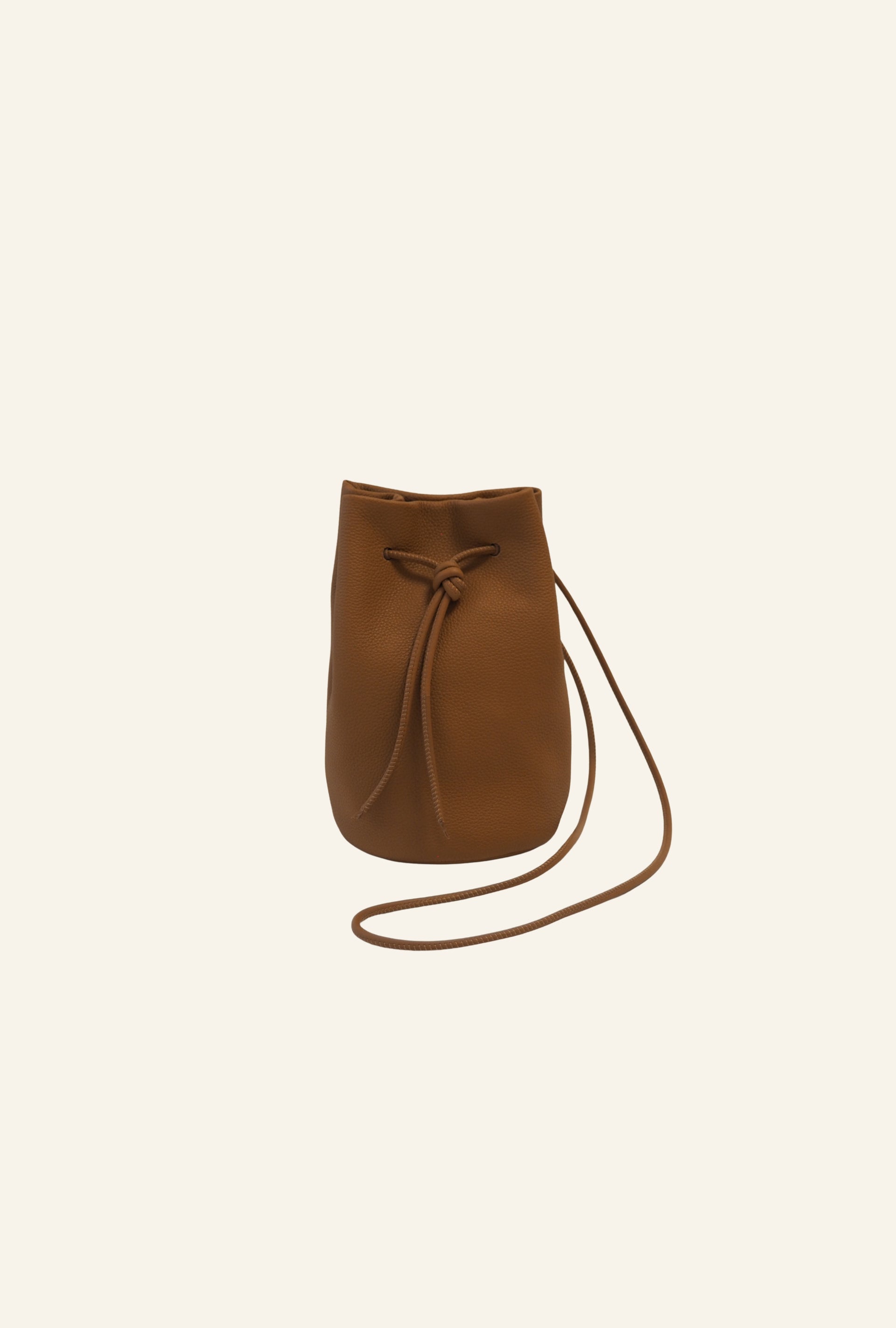 THE LISA BAG - Bolso en piel vacuno color CAMEL