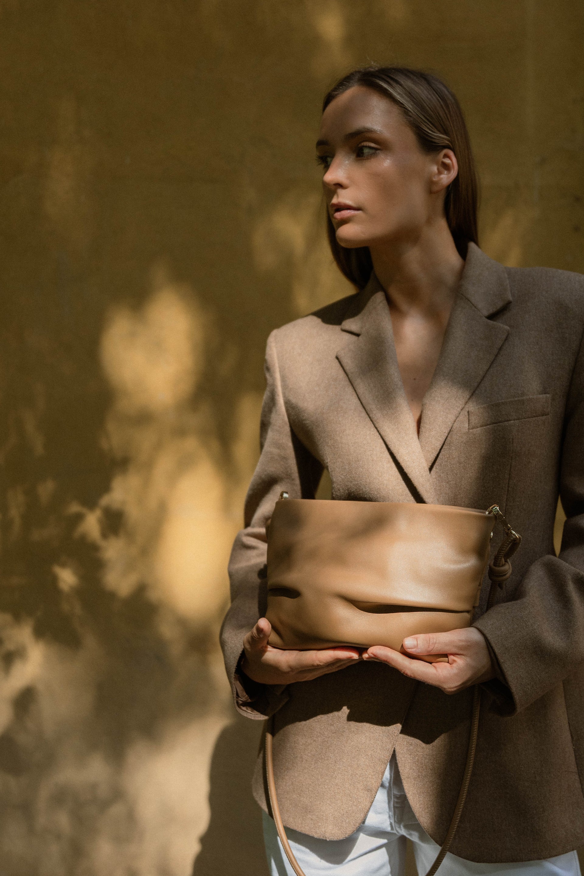 THE RITA BAG - Bolso en piel vacuno color MOKA