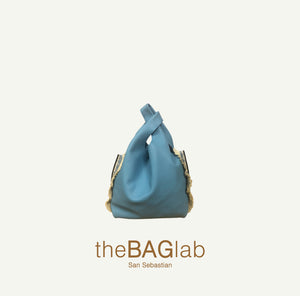 THE MINI JULIA BAG ZARAUZ - Bolso en PIEL con fleco de rafia color AQUA