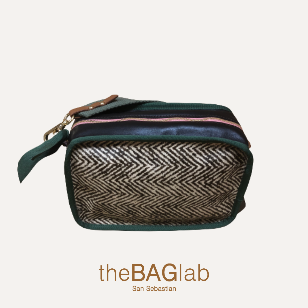 THE MINI SABELA PATCHWORK BAG- Bolso en piel vacuno, estampado 2
