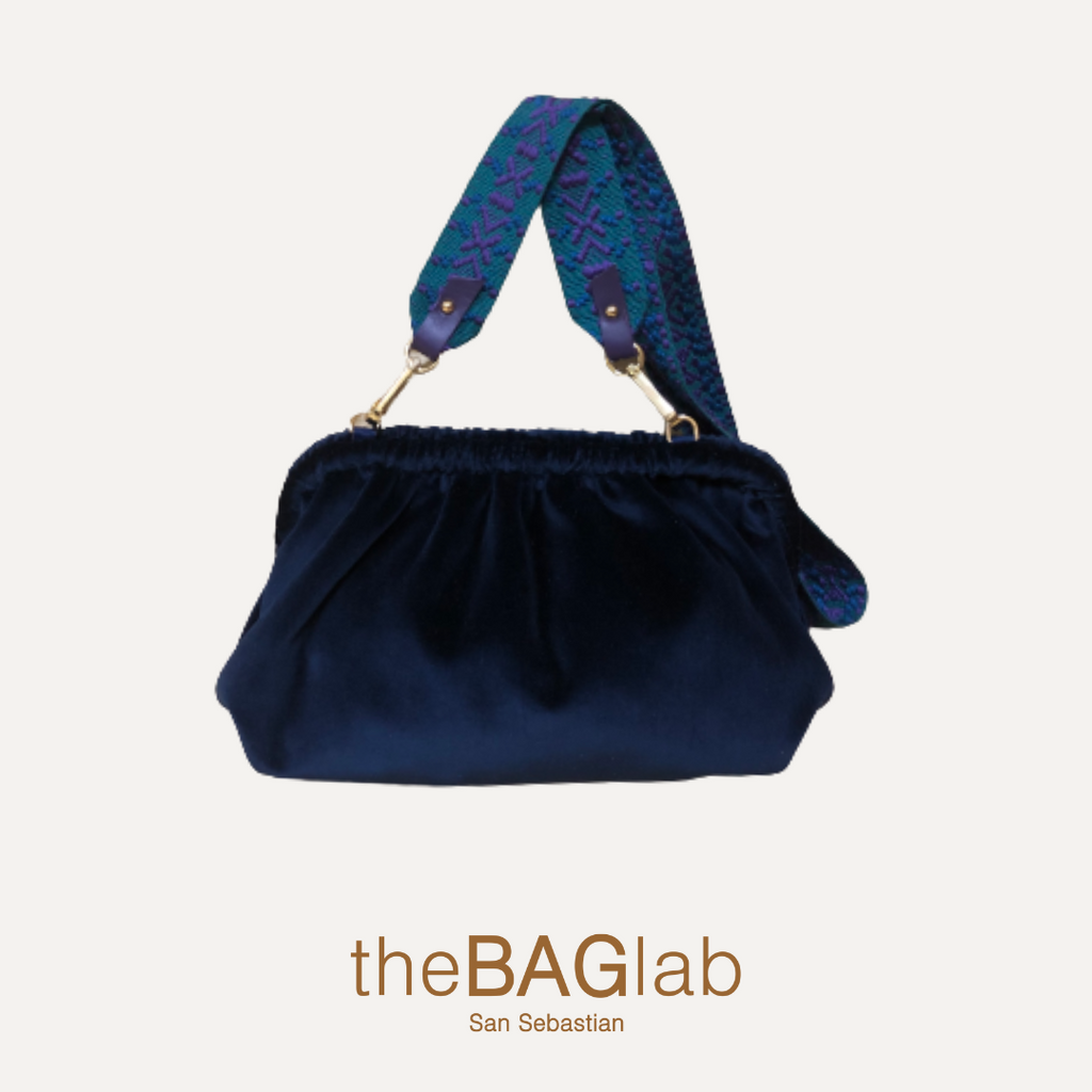 THE ZUMAIA BAG NEW VELVET - Bolso en terciopelo color NAVY con bandolera