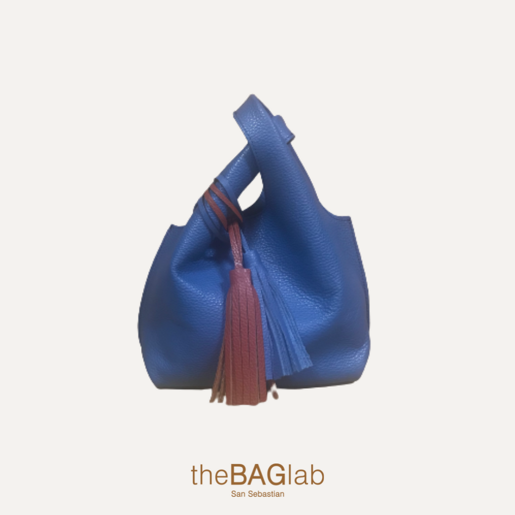 THE TASSEL BAG - Bolso piel vacuno color BLUE