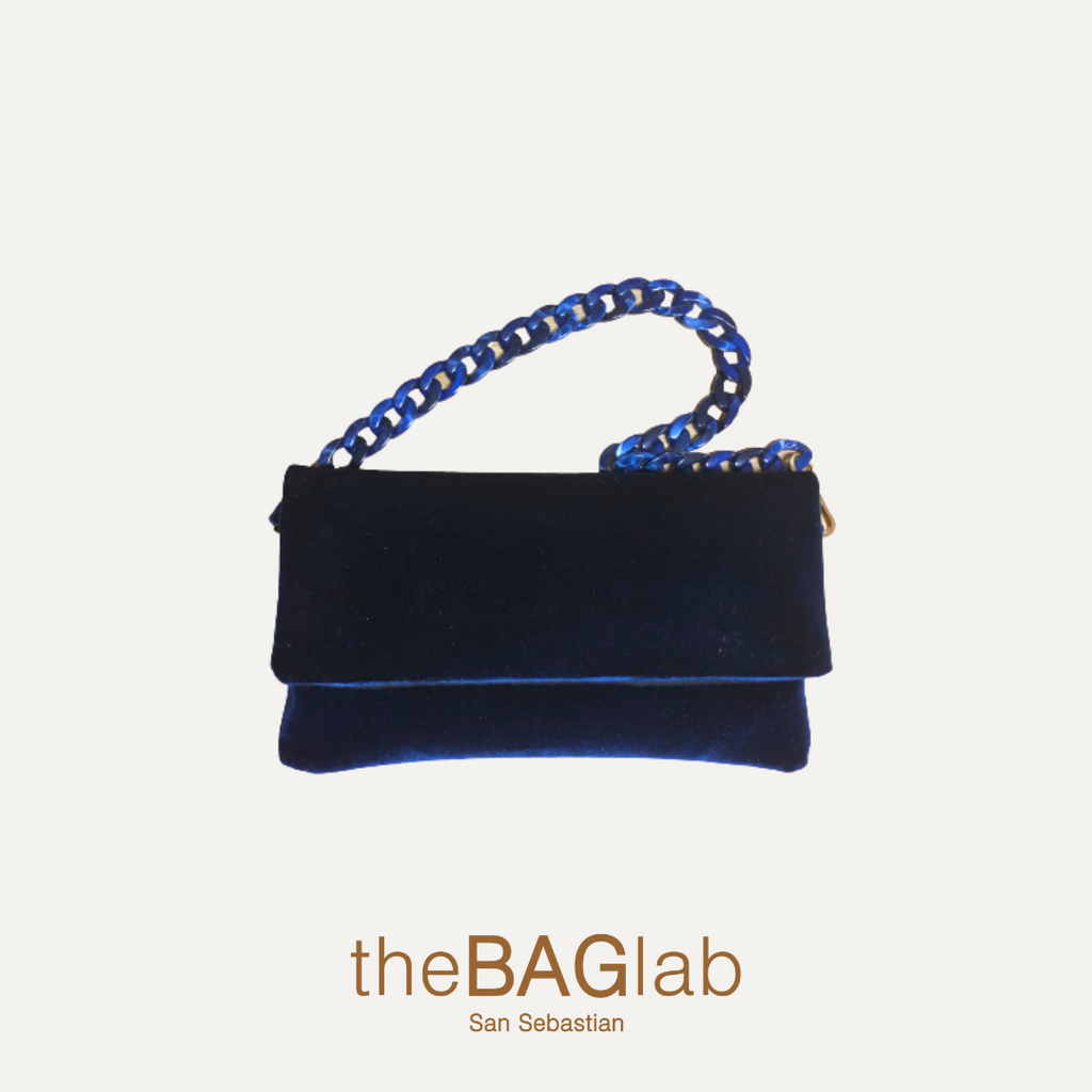 THE SARA BAG NEW VELVET Bolso en terciopelo color NAVY TheBagLab