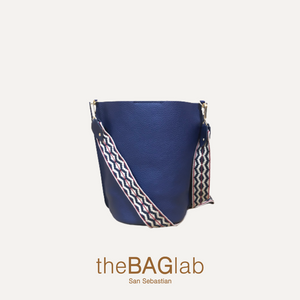 THE EVA BAG - Bolso en piel vacuno color NAVY