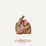 THE MINI JULIA BAG - Bolso en piel vacuno color TOFFEE