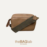 THE MINI SABELA BAG - Bolso en piel vacuno color TOFFEE